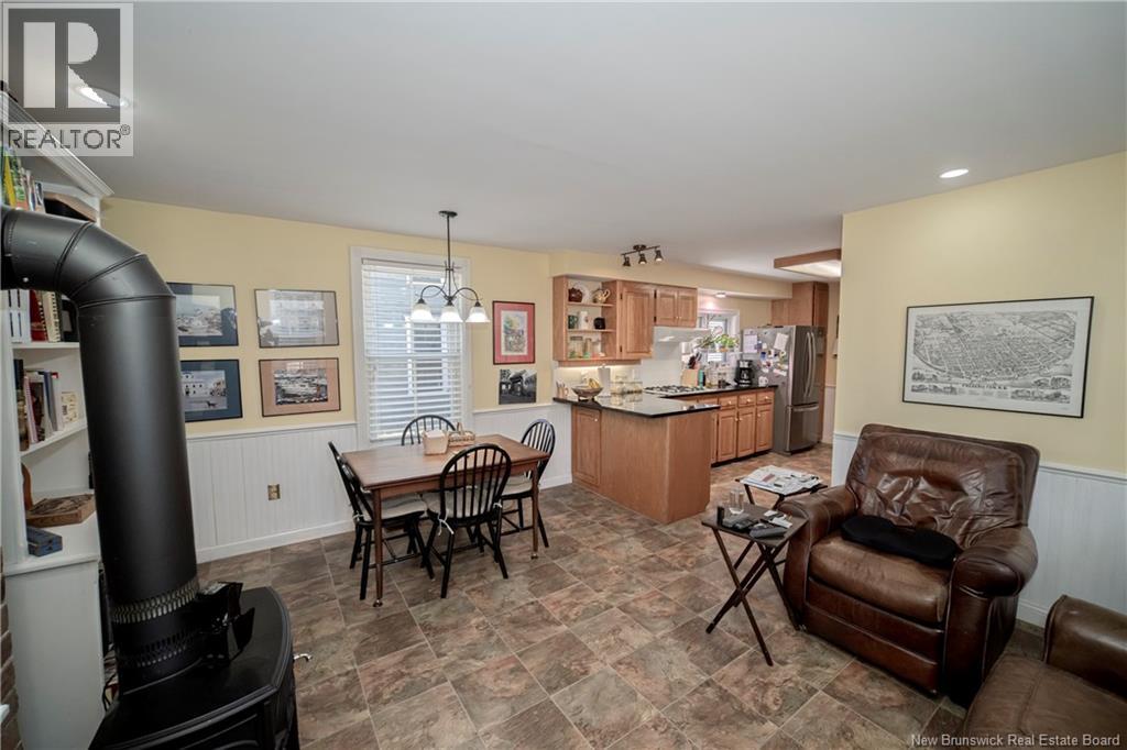 225 York Street, Fredericton, New Brunswick  E3B 3N9 - Photo 20 - NB136747