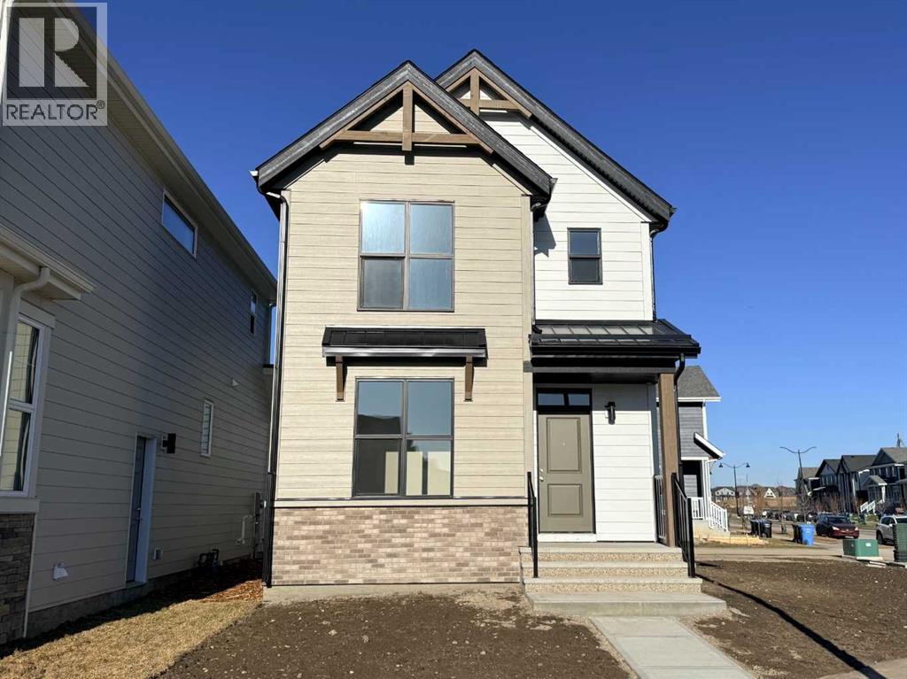 135 Magnolia Street SE, Calgary, Alberta  T3M 4C7 - Photo 1 - A2293490