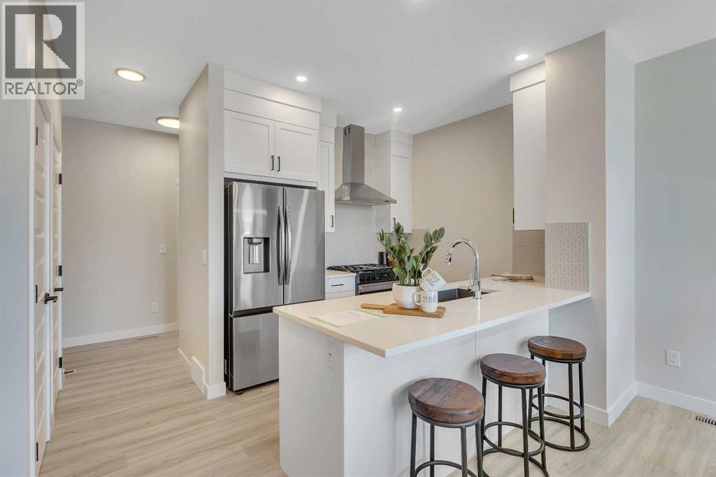 1047 Bayview Crescent, Airdrie, Alberta  T4B 5N5 - Photo 9 - A2296198