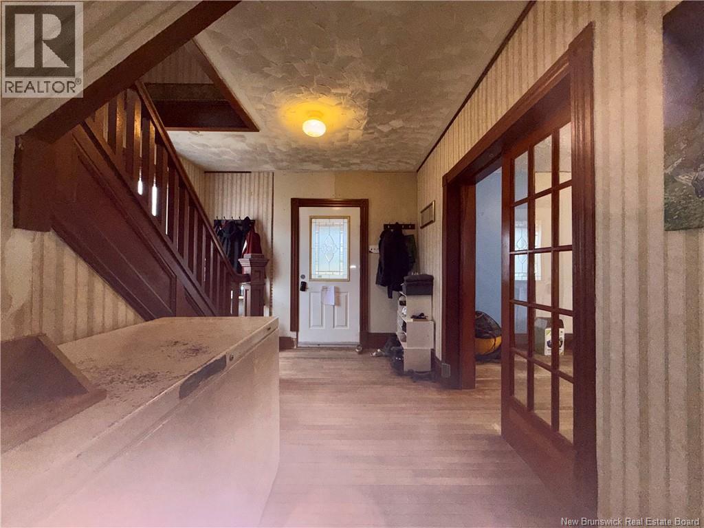 13 Lake Avenue, Mcadam, New Brunswick  E6J 1N5 - Photo 11 - NB137645