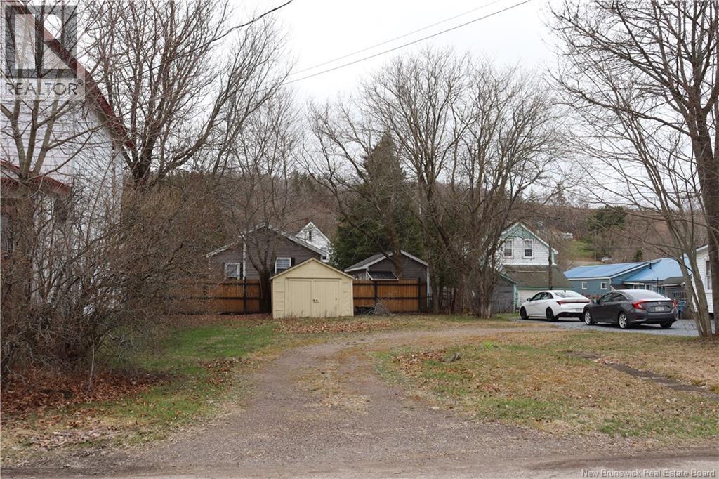 172 Park Street, Sussex, New Brunswick  E4E 1V3 - Photo 2 - NB137819