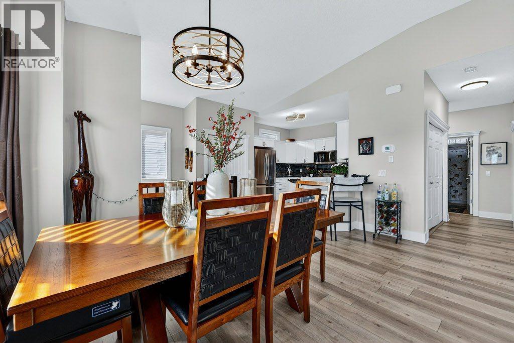 528 Rocky Vista Gardens Nw, Calgary, Alberta  T3G 0B7 - Photo 15 - A2302763