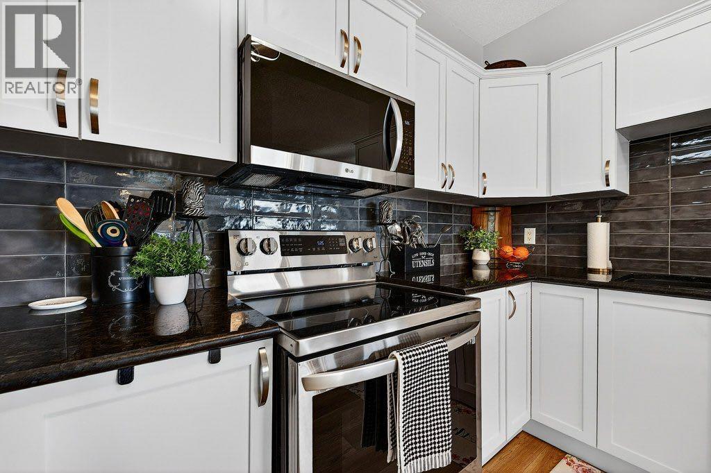 528 Rocky Vista Gardens Nw, Calgary, Alberta  T3G 0B7 - Photo 8 - A2302763