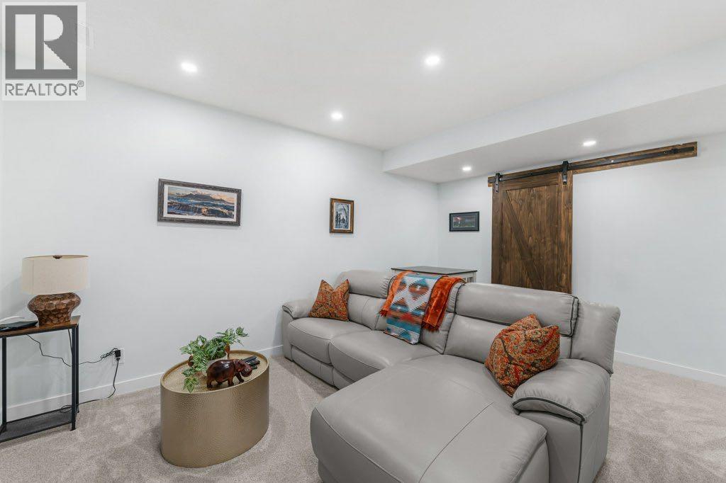 528 Rocky Vista Gardens Nw, Calgary, Alberta  T3G 0B7 - Photo 29 - A2302763