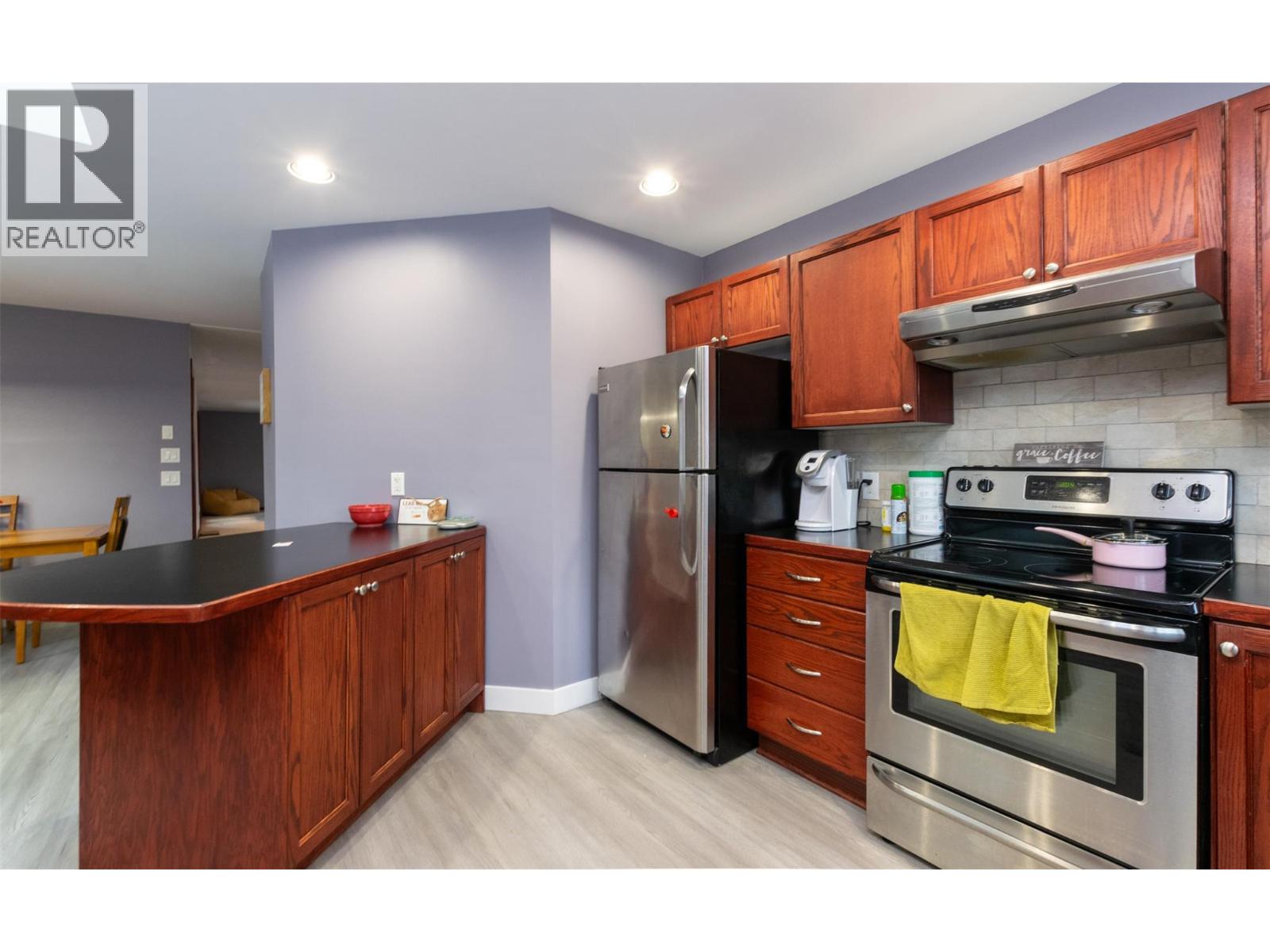 1350 13 Avenue SE, Salmon Arm, British Columbia  V1E 2G7 - Photo 12 - 10377782