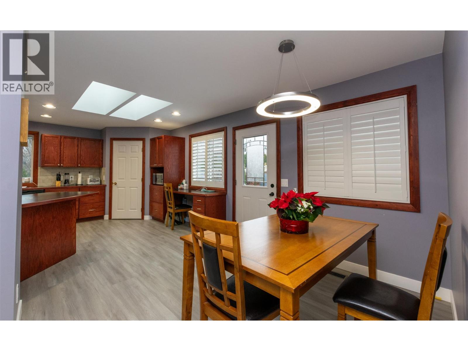 1350 13 Avenue SE, Salmon Arm, British Columbia  V1E 2G7 - Photo 17 - 10377782