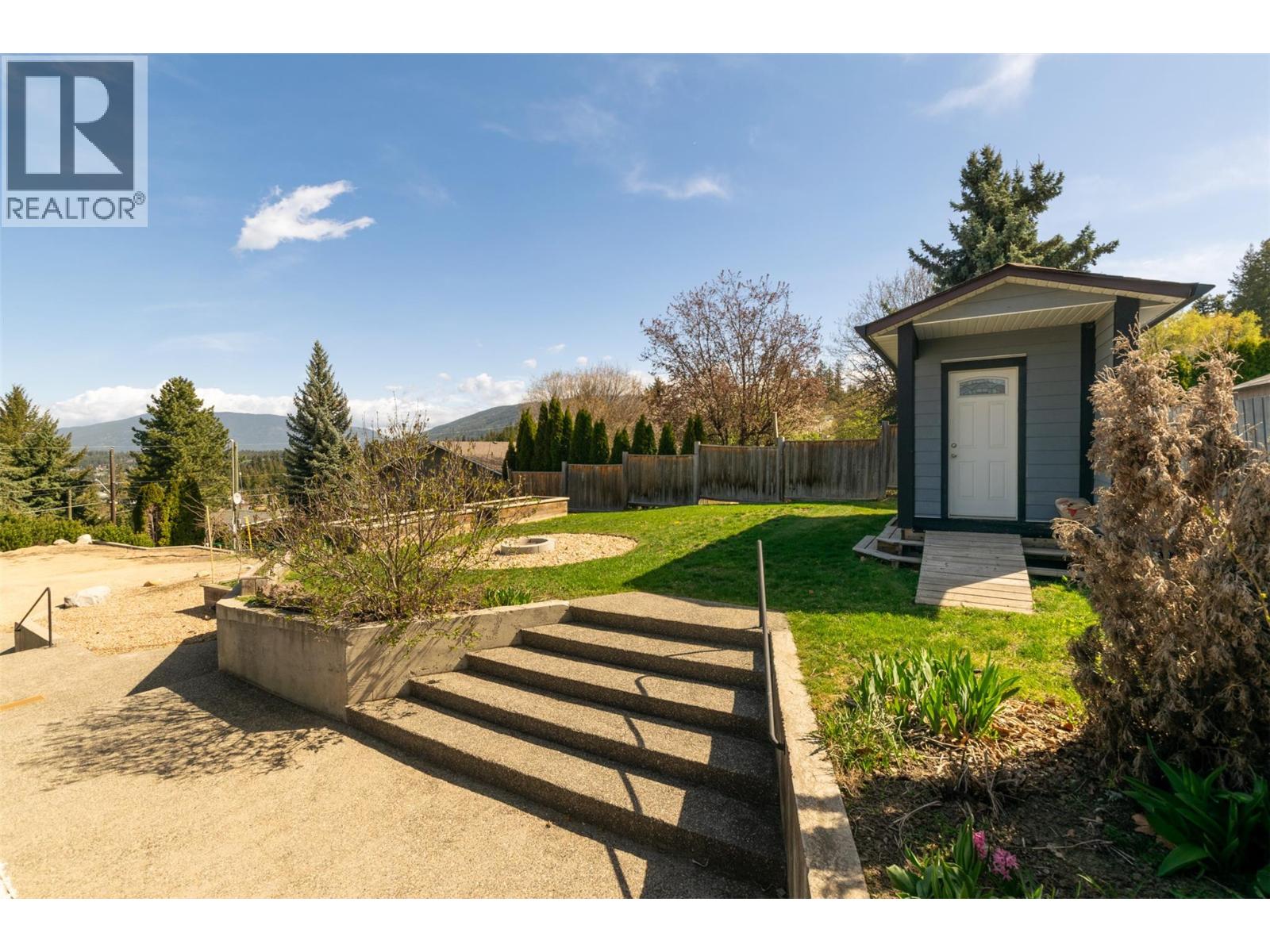 1350 13 Avenue SE, Salmon Arm, British Columbia  V1E 2G7 - Photo 58 - 10377782