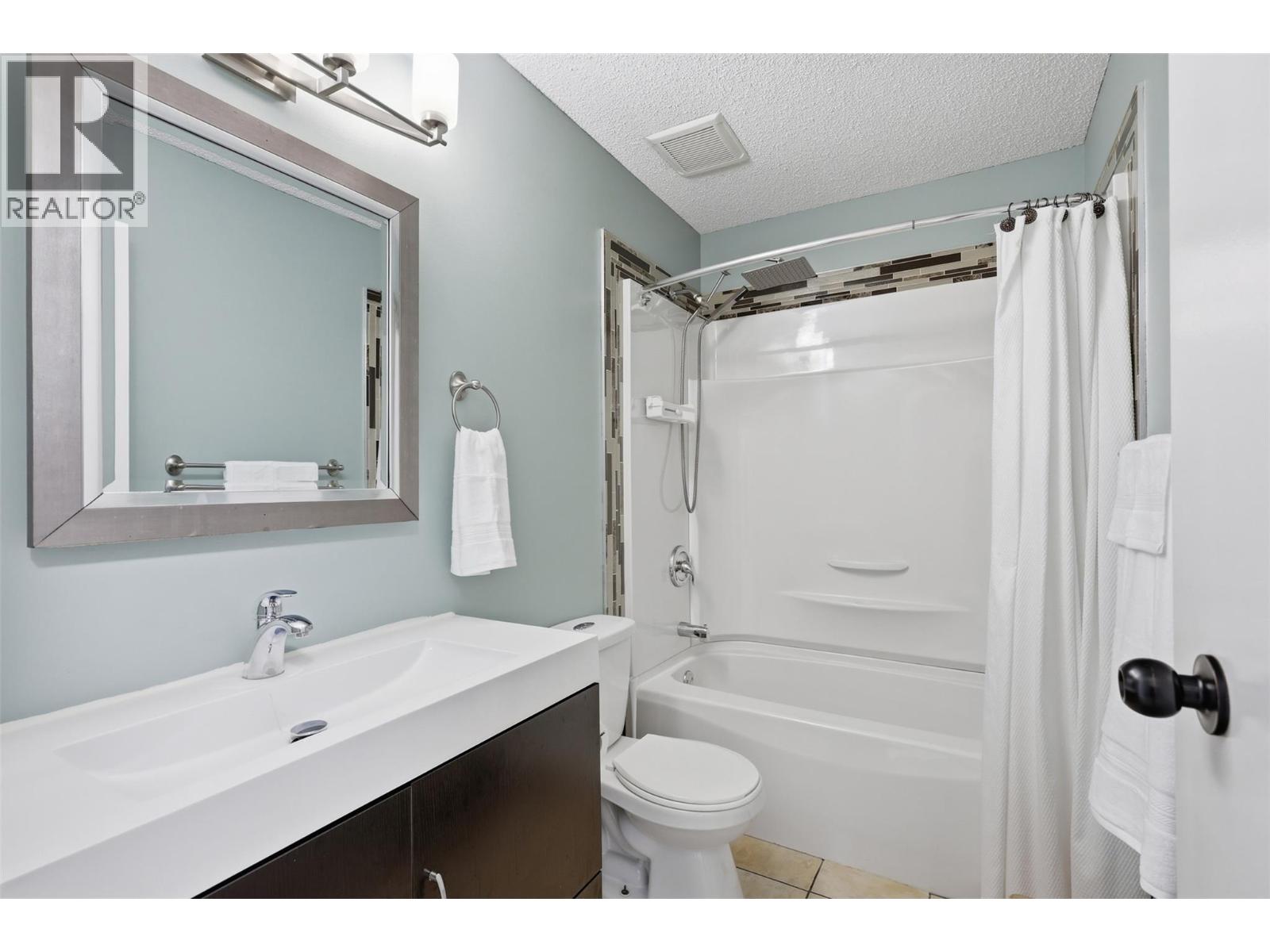 2177 Community Place, Kamloops, British Columbia  V2B 7Y6 - Photo 28 - 10383374