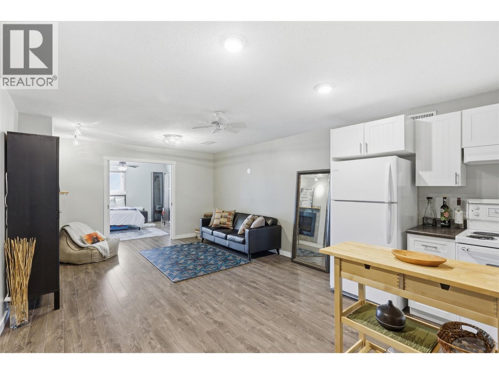 2177 Community Place, Kamloops, British Columbia  V2B 7Y6 - Photo 35 - 10383374