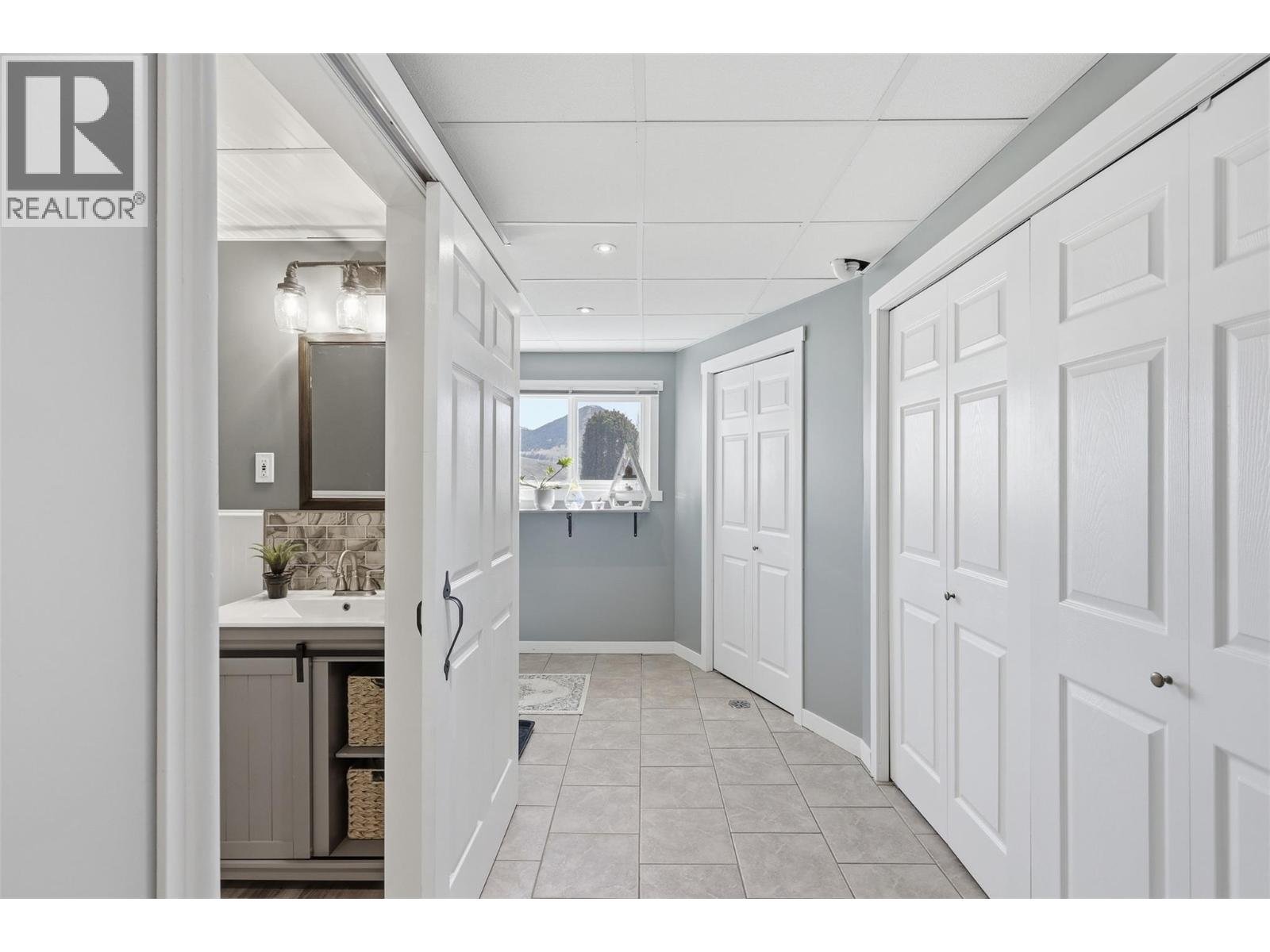 2177 Community Place, Kamloops, British Columbia  V2B 7Y6 - Photo 40 - 10383374