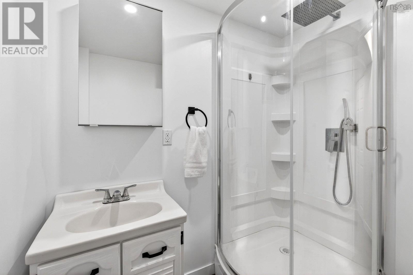 31 Circassion Drive, Cole Harbour, Nova Scotia  B2W 4R2 - Photo 37 - 202608390