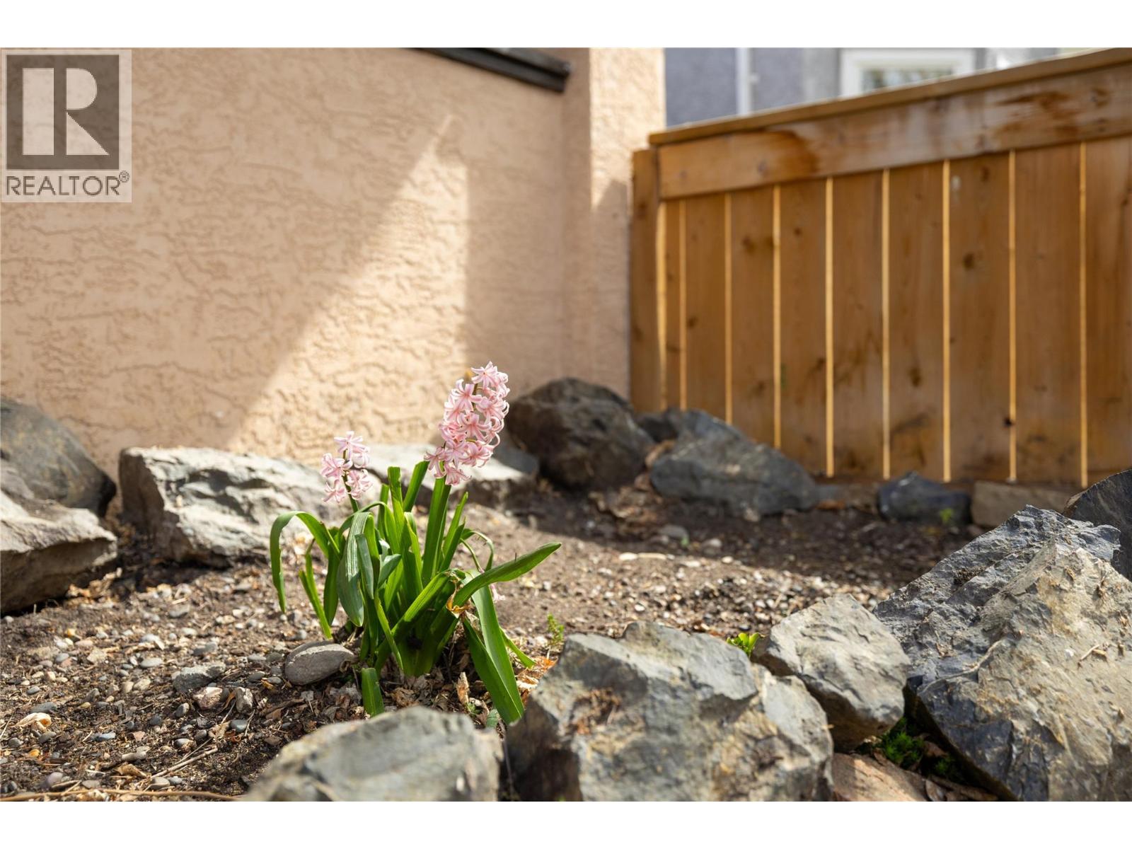 6972 Cummins Road, Vernon, British Columbia  V1H 1X9 - Photo 43 - 10384424