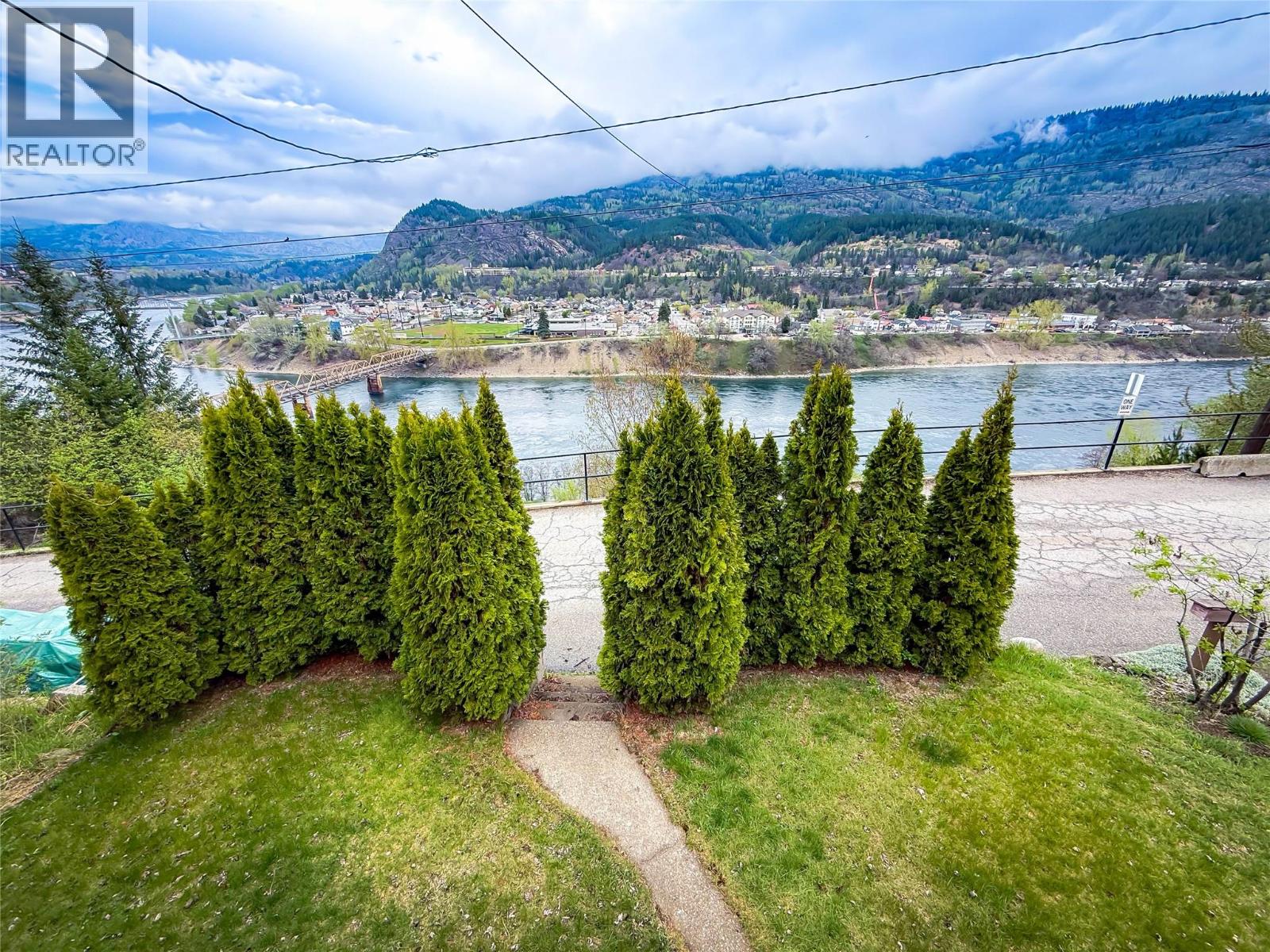 2224 Topping Street, Trail, British Columbia  V1R 4G5 - Photo 23 - 10384292