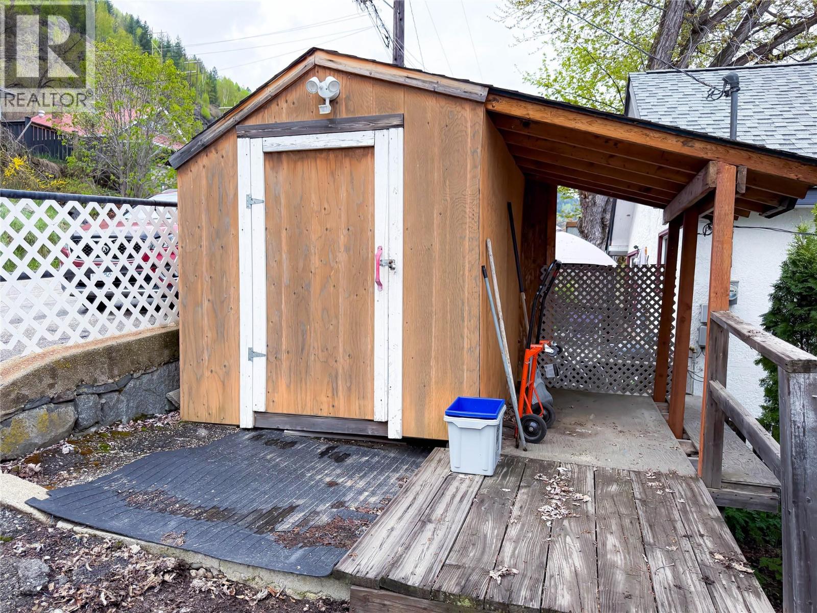 2224 Topping Street, Trail, British Columbia  V1R 4G5 - Photo 26 - 10384292