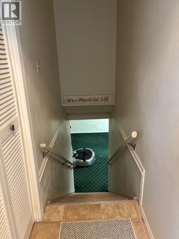 1216 Lakemount Boulevard S, Lethbridge, Alberta  T1K 3K1 - Photo 21 - A2304431