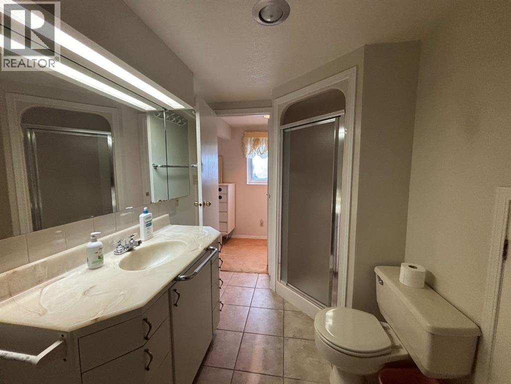 1216 Lakemount Boulevard S, Lethbridge, Alberta  T1K 3K1 - Photo 23 - A2304431