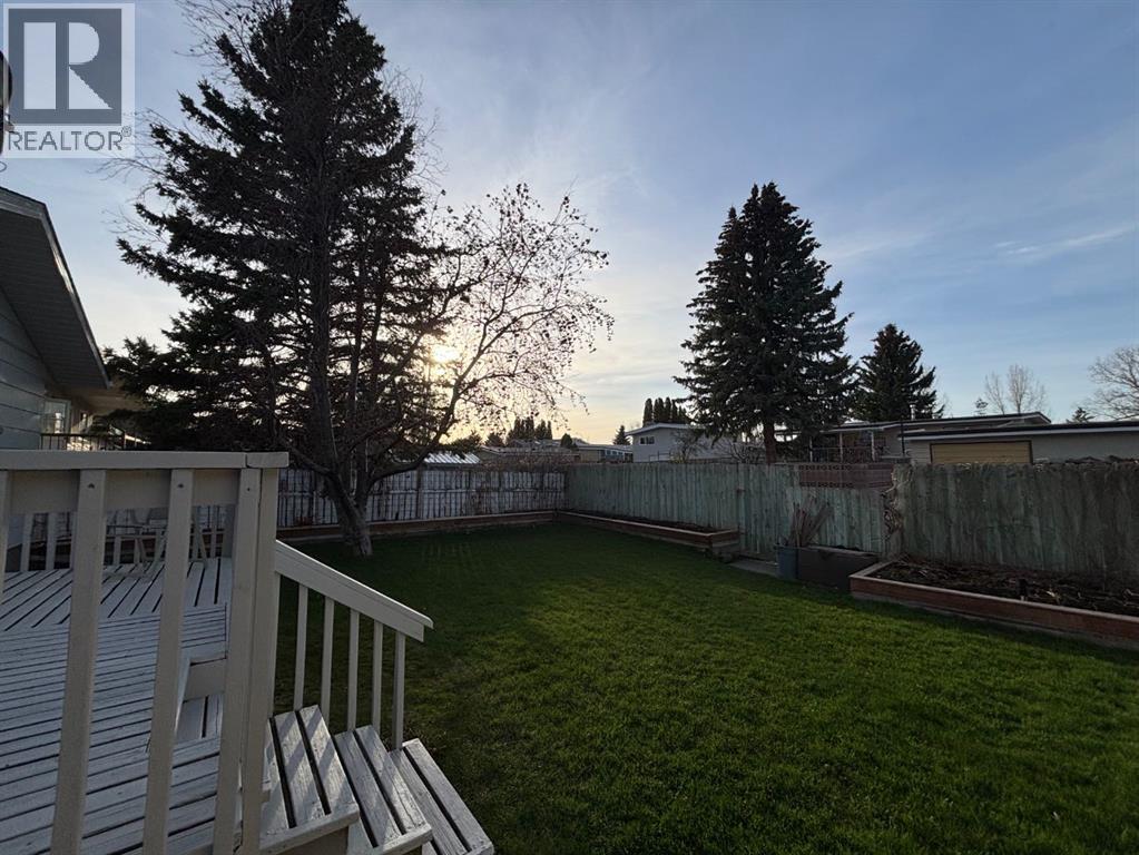 1216 Lakemount Boulevard S, Lethbridge, Alberta  T1K 3K1 - Photo 40 - A2304431