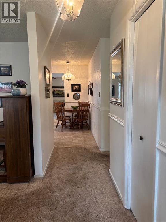 1216 Lakemount Boulevard S, Lethbridge, Alberta  T1K 3K1 - Photo 5 - A2304431