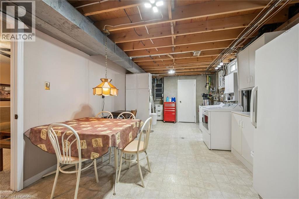 233 Laurentian Drive, Kitchener, Ontario  N2E 2G5 - Photo 21 - 40823454