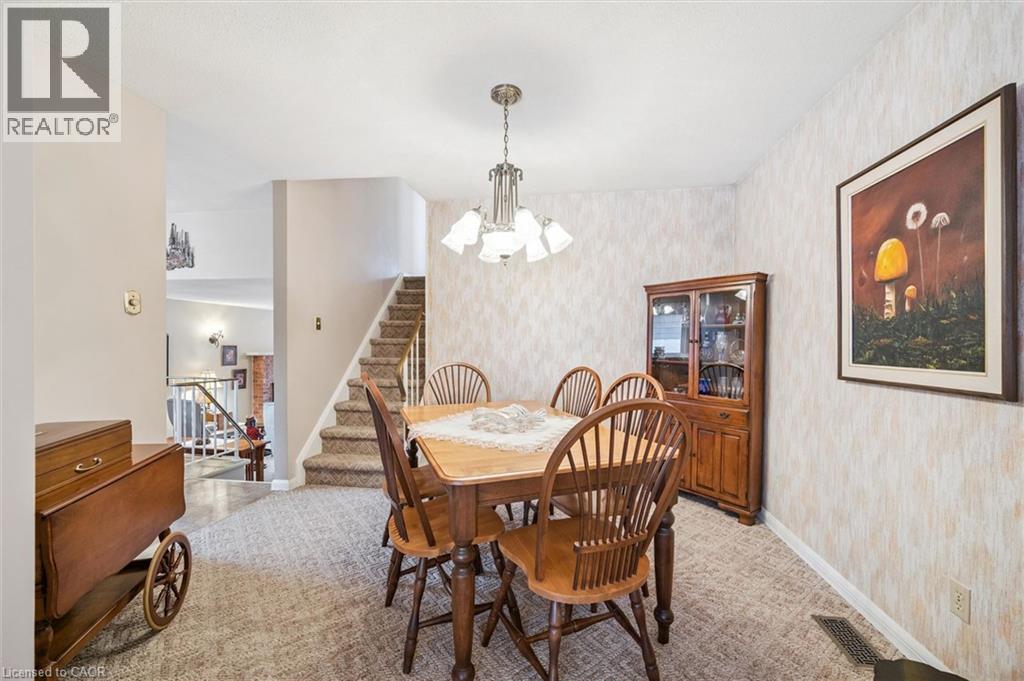 233 Laurentian Drive, Kitchener, Ontario  N2E 2G5 - Photo 6 - 40823454