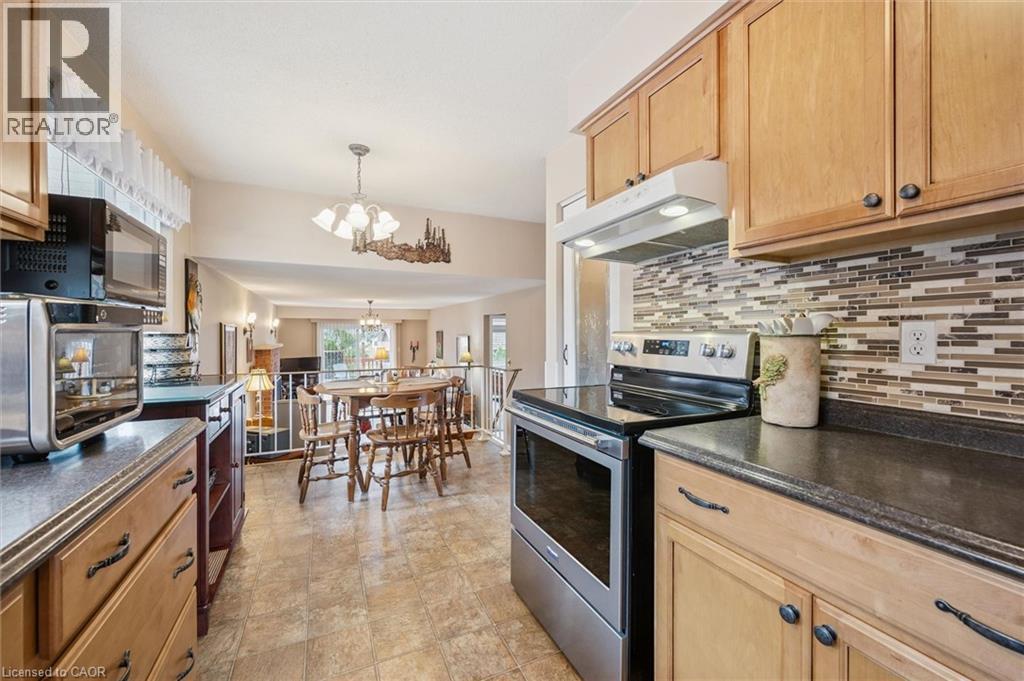 233 Laurentian Drive, Kitchener, Ontario  N2E 2G5 - Photo 7 - 40823454