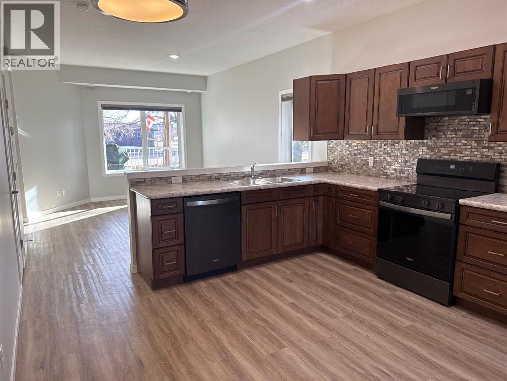 501 5 Street W, Hanna, Alberta  T0J 1P0 - Photo 21 - A2295220