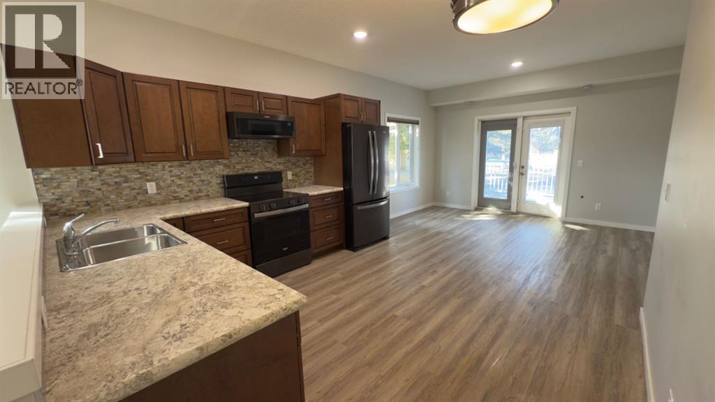 501 5 Street W, Hanna, Alberta  T0J 1P0 - Photo 19 - A2295220