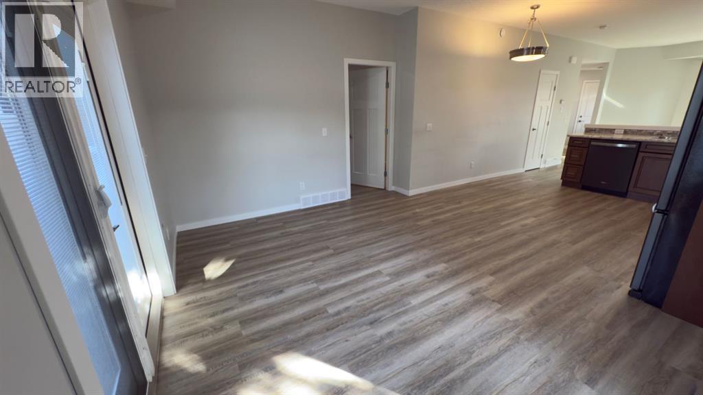 501 5 Street W, Hanna, Alberta  T0J 1P0 - Photo 24 - A2295220