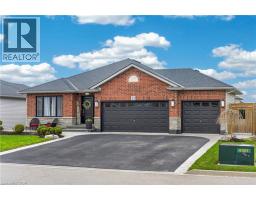 22 LINDA Crescent, Hagersville, Ontario