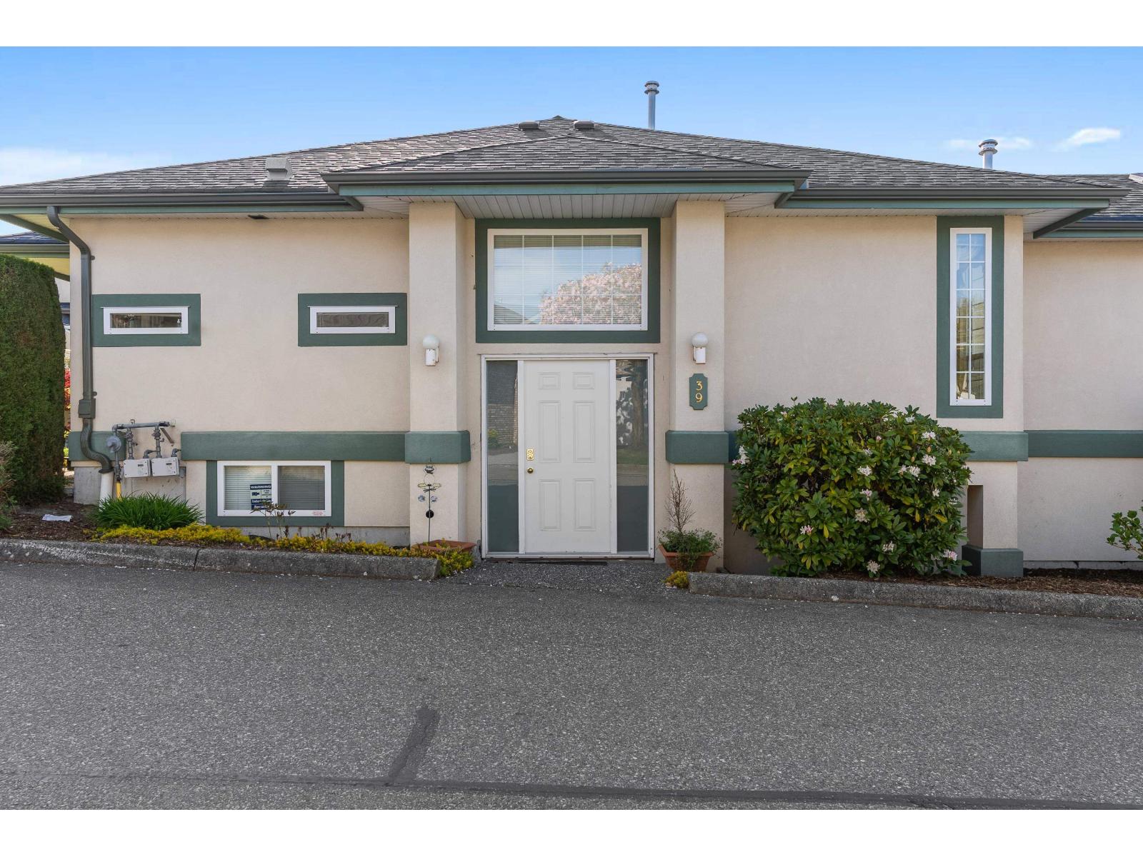 39 32777 Chilcotin Drive, Abbotsford, British Columbia  V2T 5W4 - Photo 5 - R3114624