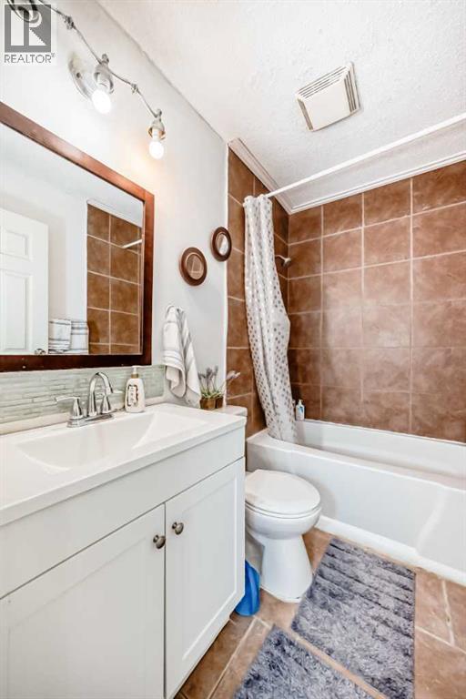 19 Castlepark Way Ne, Calgary, Alberta  T3J 1R7 - Photo 33 - A2297081