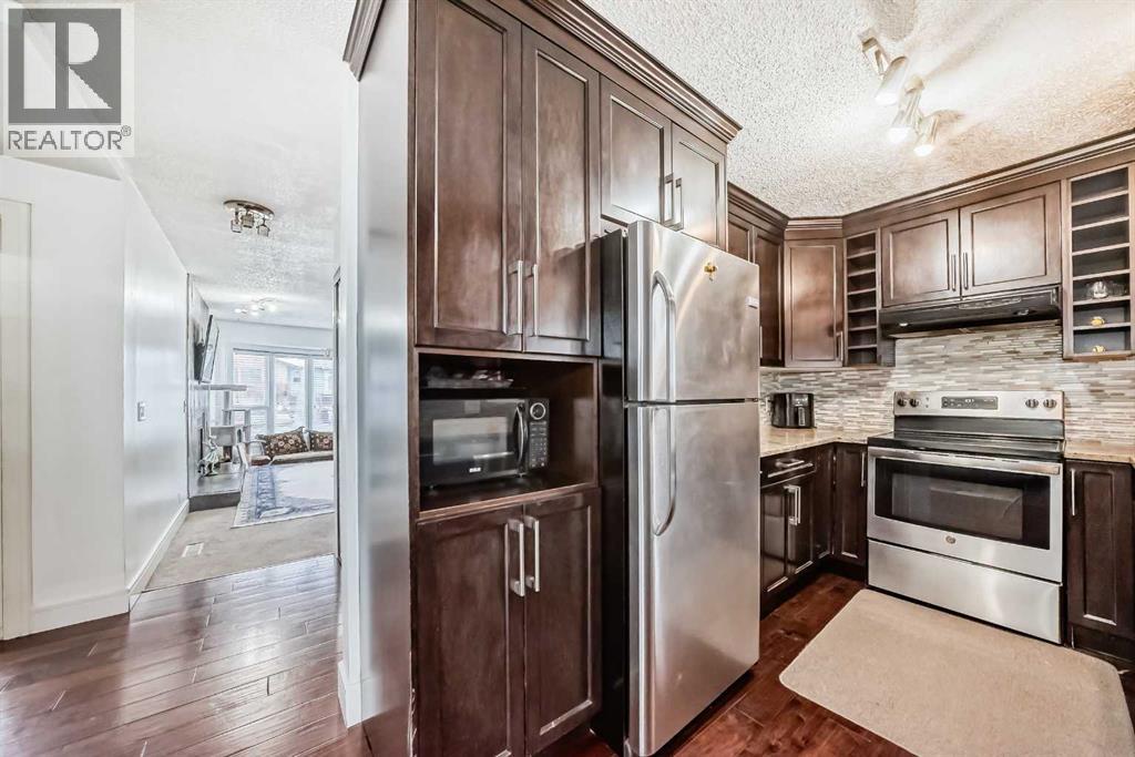 19 Castlepark Way Ne, Calgary, Alberta  T3J 1R7 - Photo 14 - A2297081