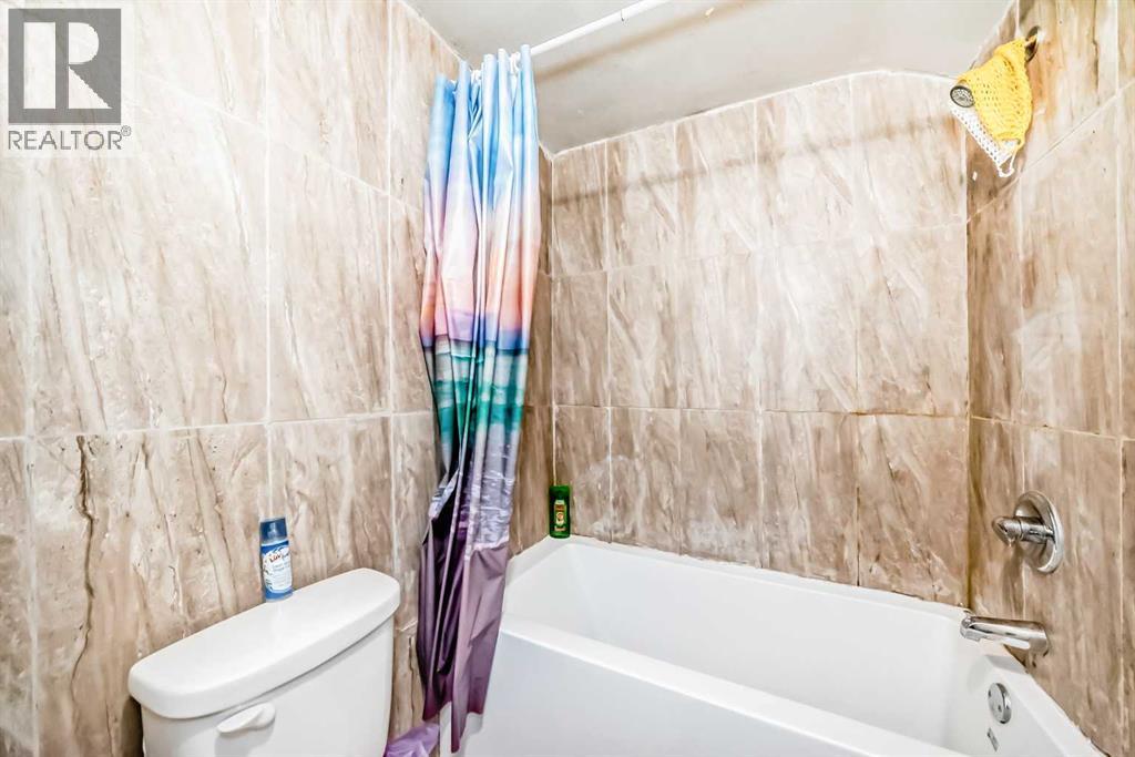 19 Castlepark Way Ne, Calgary, Alberta  T3J 1R7 - Photo 46 - A2297081