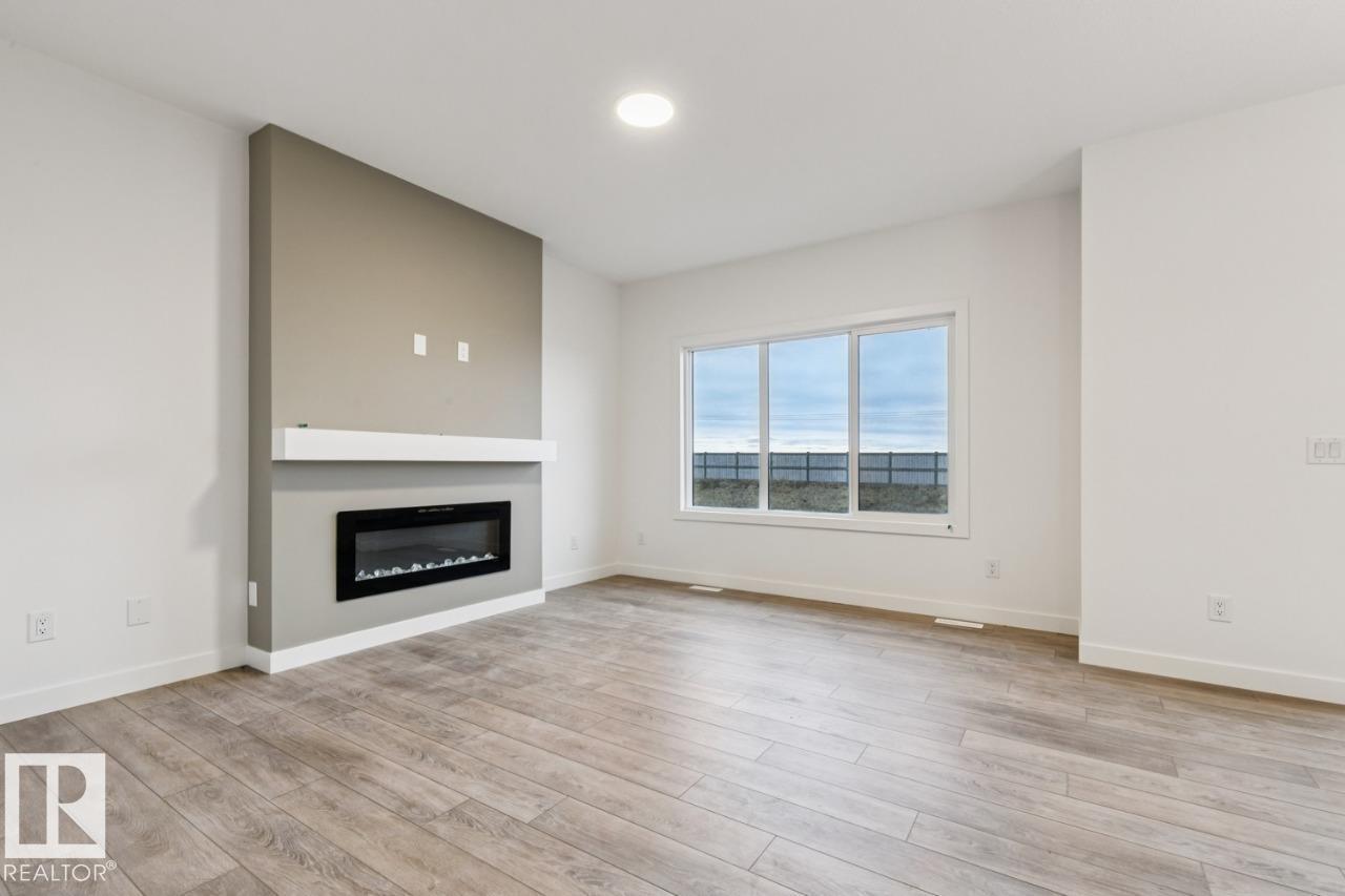 35 Axelwood Cr, Spruce Grove, Alberta  T7X 0Y3 - Photo 9 - E4475699