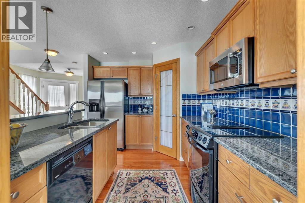 107 Citadel Estates Manor NW, Calgary, Alberta  T3G 5M7 - Photo 12 - A2299906