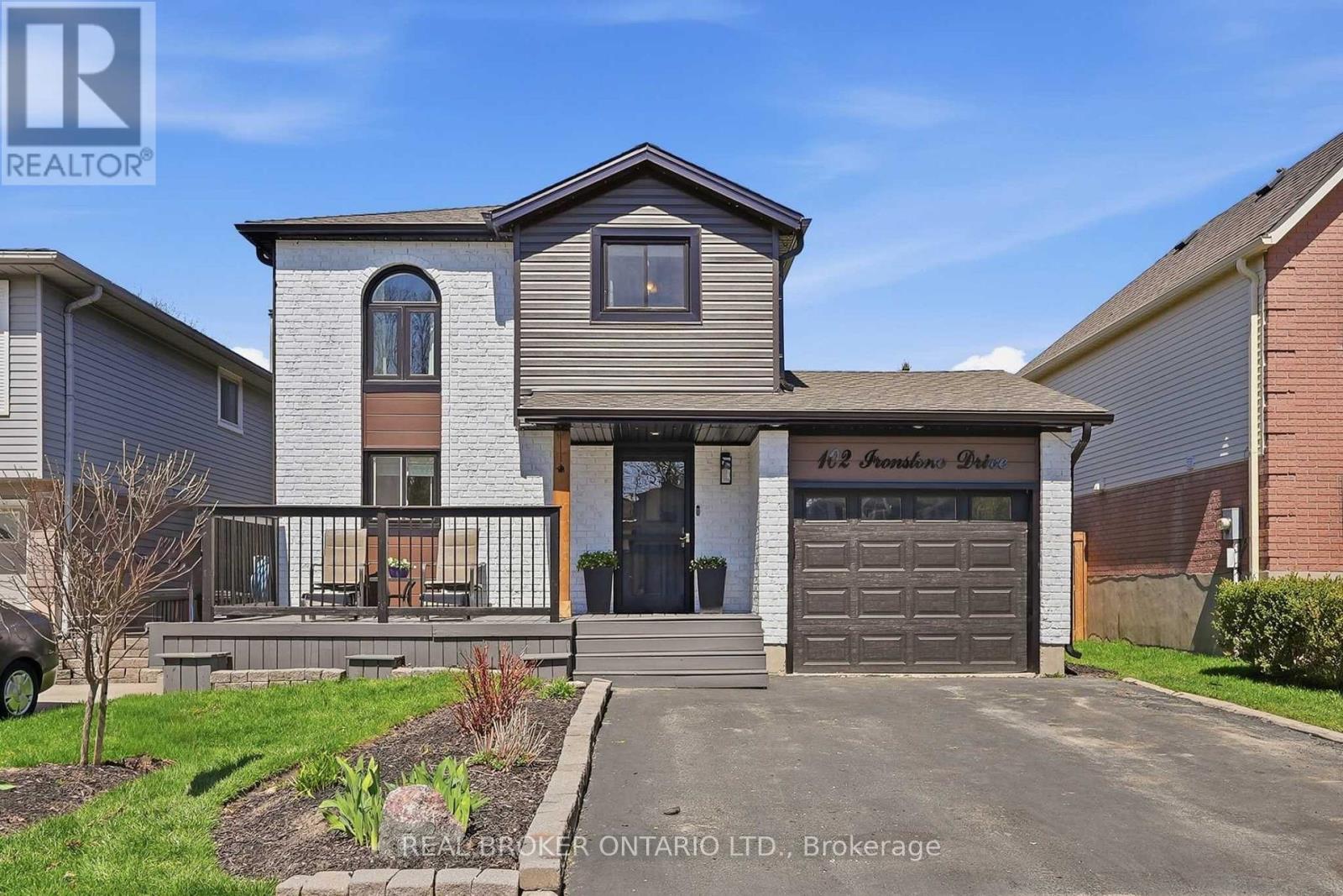 102 IRONSTONE DRIVE, Cambridge, Ontario