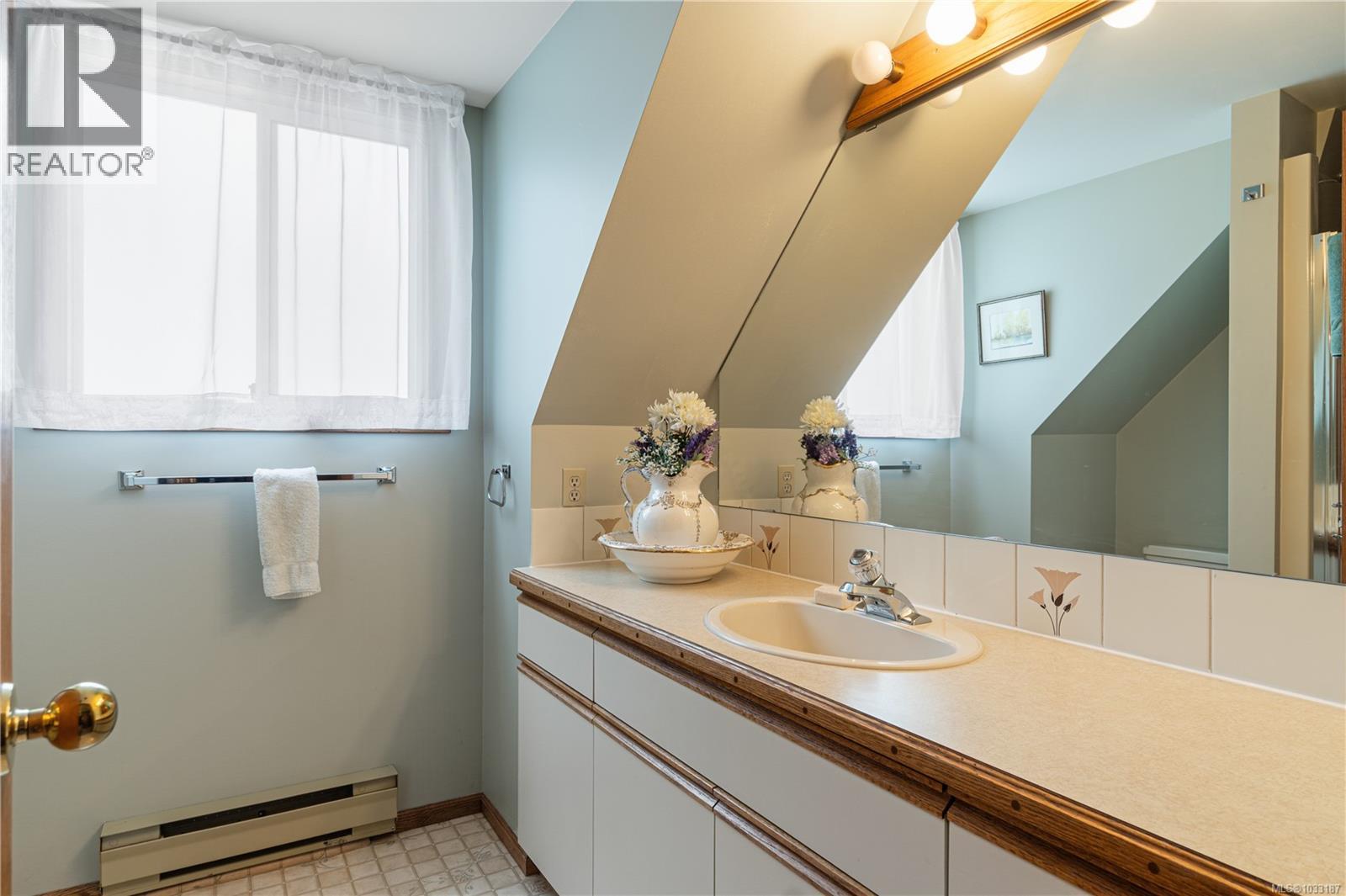 1156 Wedgewood Close, Qualicum Beach, British Columbia  V9K 1C6 - Photo 35 - 1033187