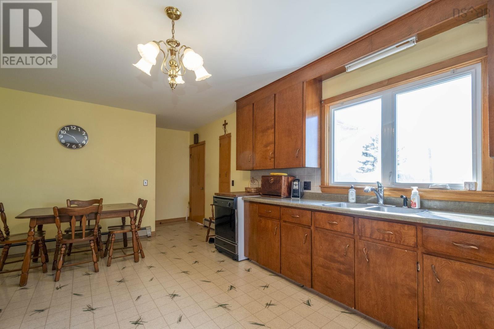 777 1 Highway, Comeauville, Nova Scotia  B0W 2Z0 - Photo 8 - 202608394