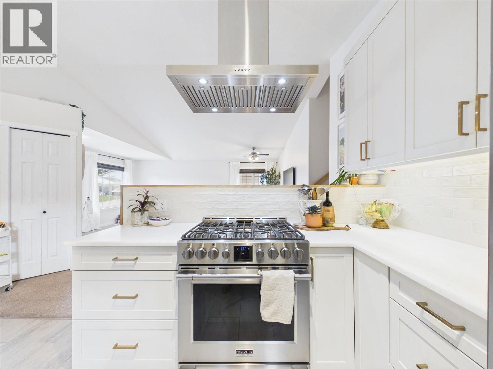 1313 19th Street S, Cranbrook, British Columbia  V1C 5Y1 - Photo 12 - 10384591