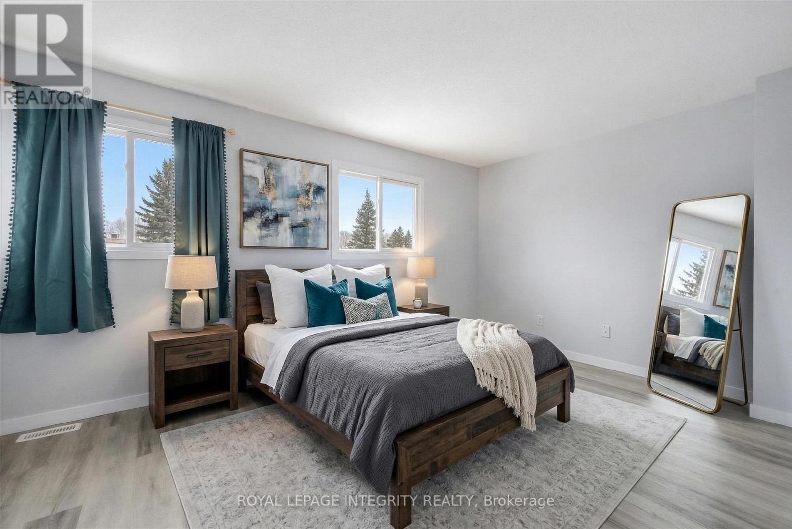 228 Millroad Way, Ottawa, Ontario  K1E 2C9 - Photo 19 - X12975318