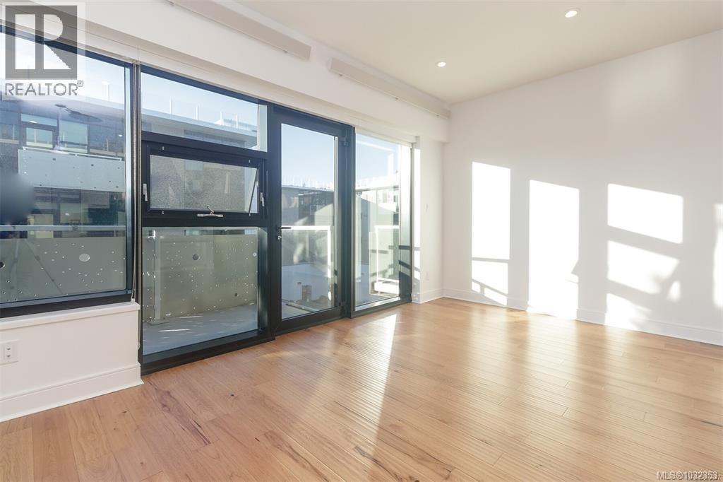 N309 1105 Pandora Ave, Victoria, British Columbia  V8V 3P9 - Photo 26 - 1032353