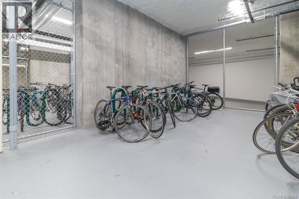 N309 1105 Pandora Ave, Victoria, British Columbia  V8V 3P9 - Photo 34 - 1032353