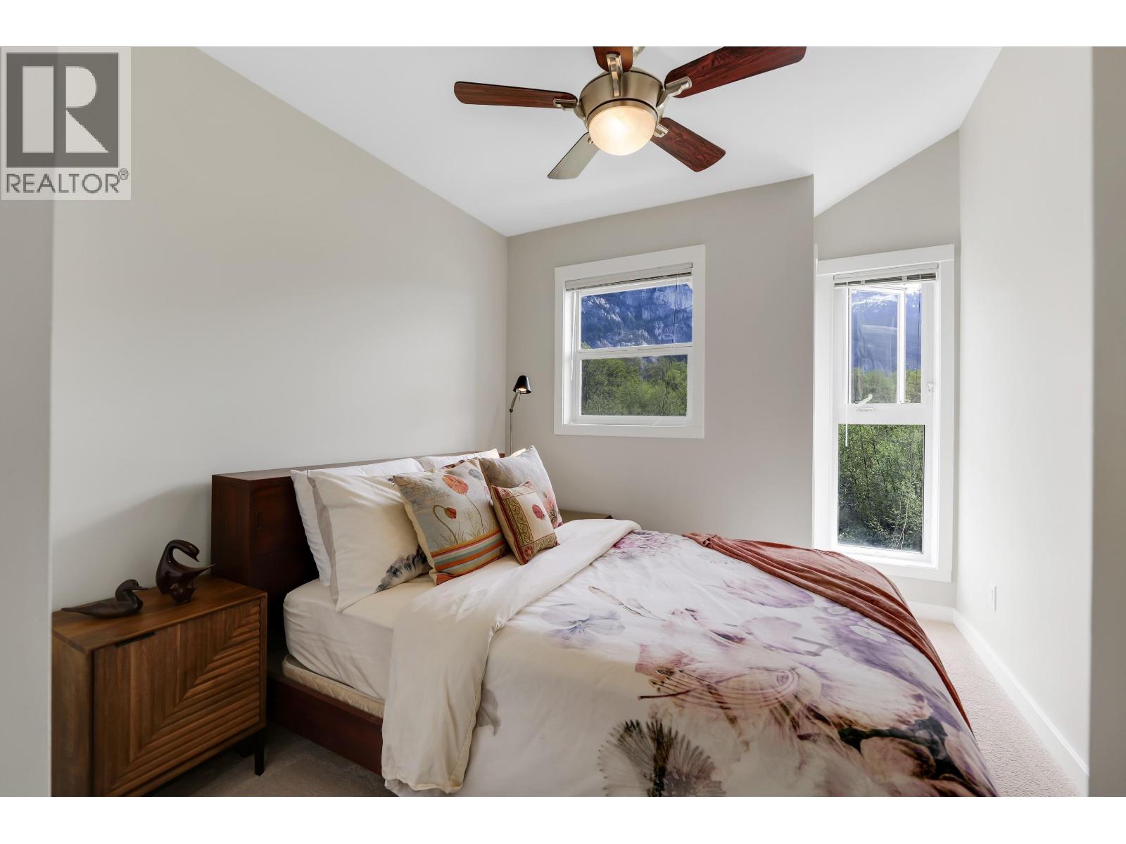 6 1204 Main Street, Squamish, British Columbia  V8B 0S3 - Photo 13 - R3115107