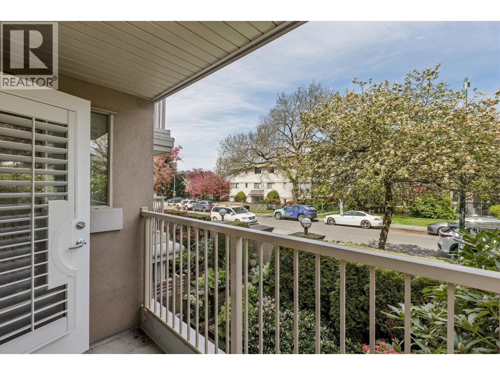 206 2490 W 2nd Avenue, Vancouver, British Columbia  V6K 1J6 - Photo 9 - R3115138