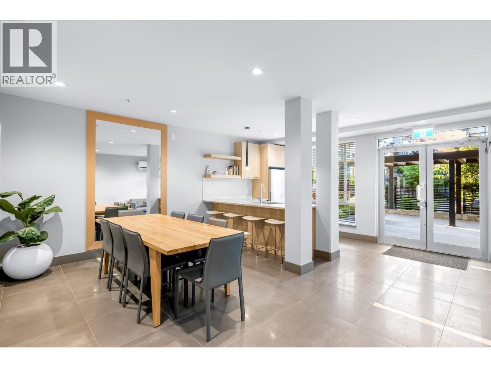 311 707 Como Lake Avenue, Coquitlam, British Columbia  V3J 0J5 - Photo 35 - R3115158