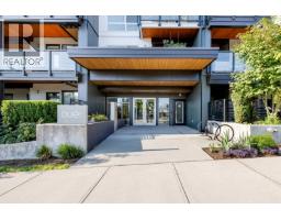 311 707 COMO LAKE AVENUE, Coquitlam, British Columbia
