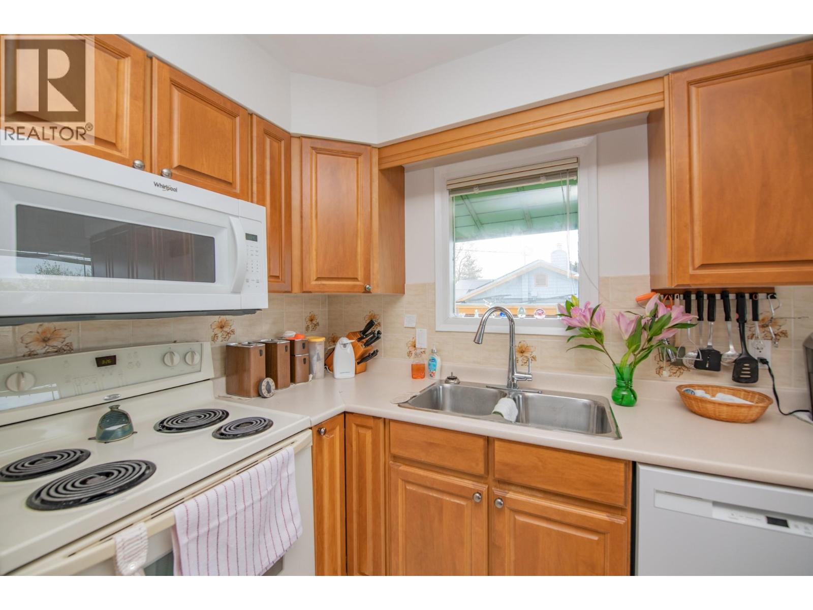 2007 29 Crescent, Vernon, British Columbia  V1T 1Y6 - Photo 10 - 10382348