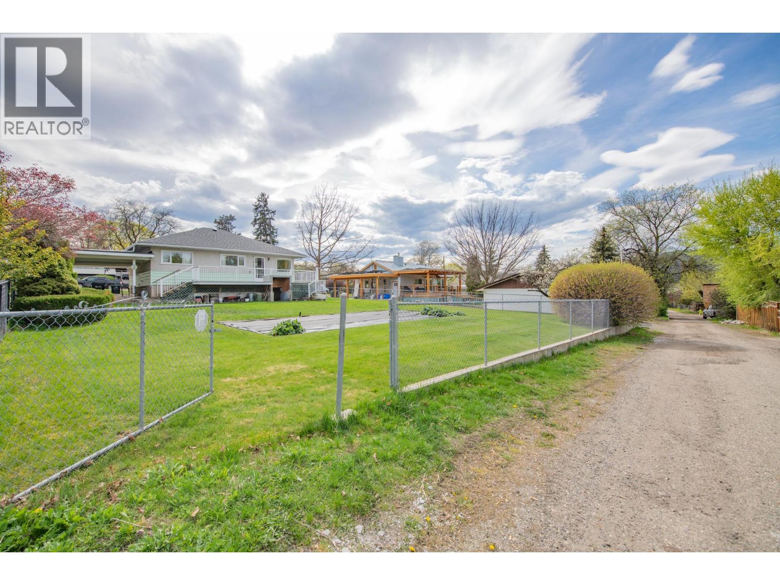 2007 29 Crescent, Vernon, British Columbia  V1T 1Y6 - Photo 40 - 10382348