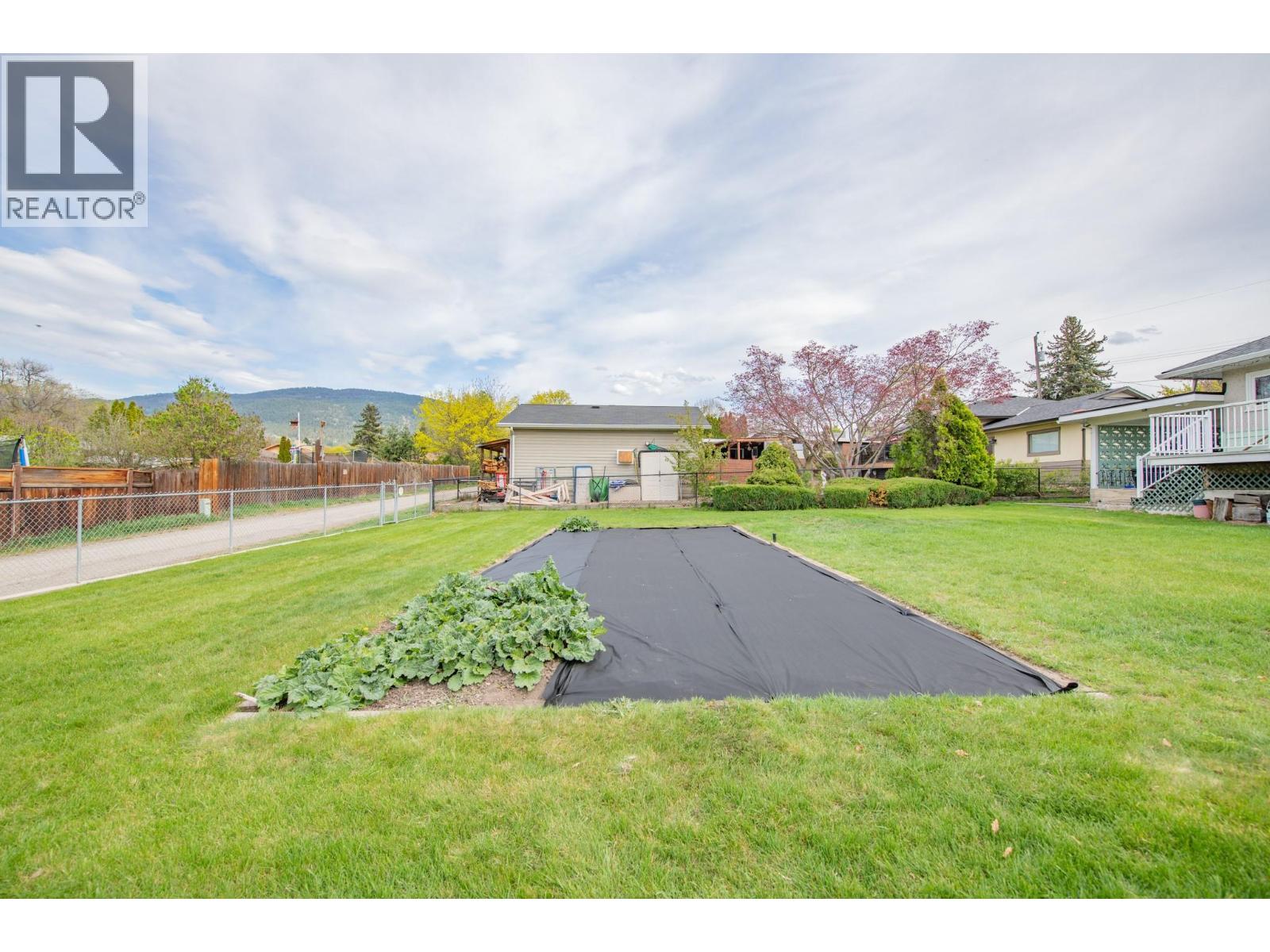 2007 29 Crescent, Vernon, British Columbia  V1T 1Y6 - Photo 43 - 10382348