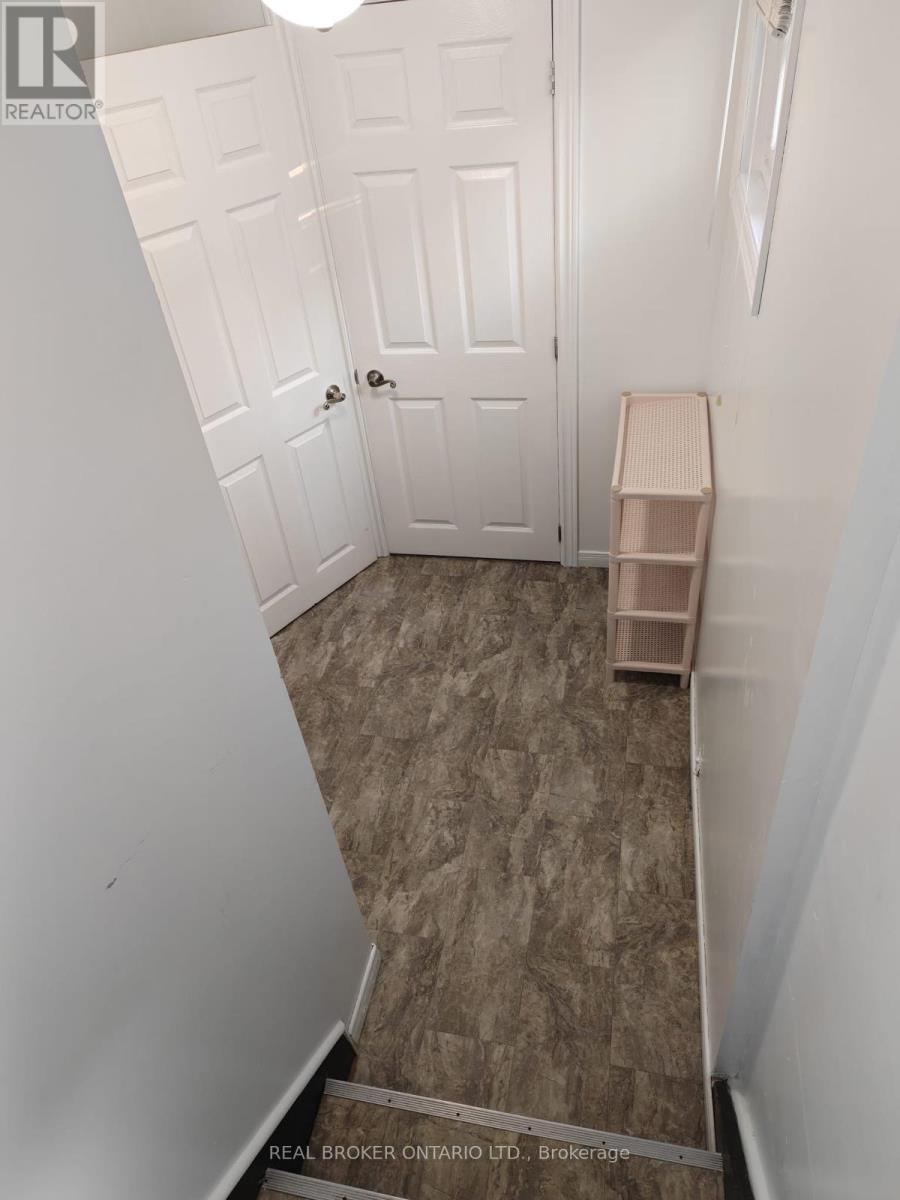 324 College Avenue, Oshawa, Ontario  L1J 1S1 - Photo 16 - E13036966